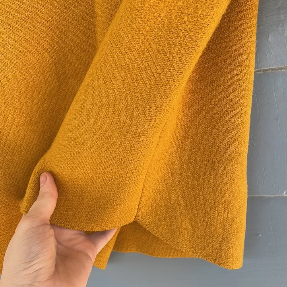 Zara Mustard Yellow Crewneck Short Sleeve Sweater